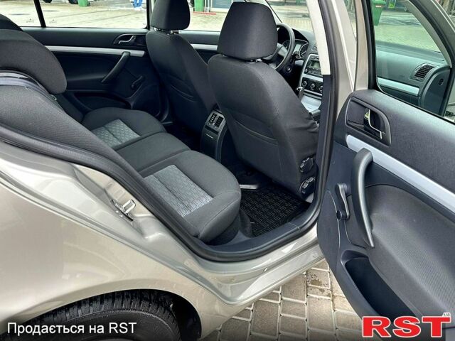 Шкода Октавия, объемом двигателя 1.4 л и пробегом 170 тыс. км за 7800 $, фото 10 на Automoto.ua