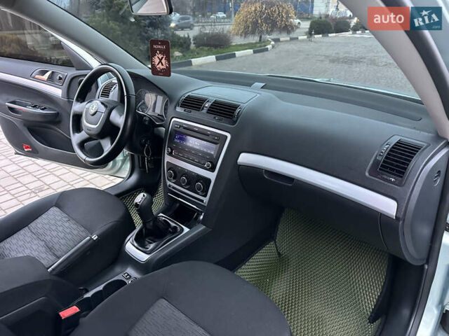 Шкода Октавия, объемом двигателя 1.9 л и пробегом 270 тыс. км за 9100 $, фото 35 на Automoto.ua