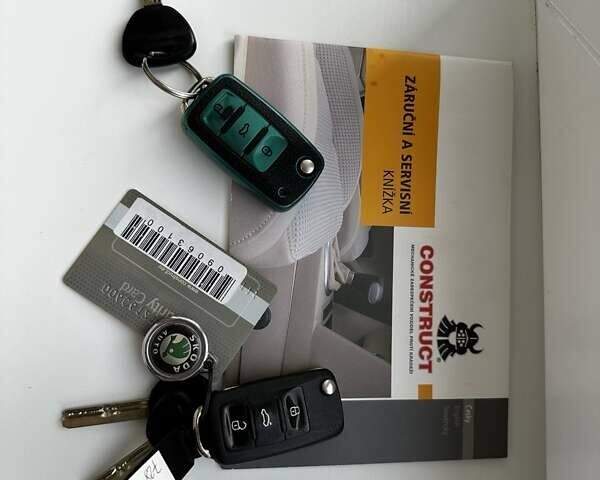 Шкода Октавия, объемом двигателя 1.6 л и пробегом 264 тыс. км за 7800 $, фото 1 на Automoto.ua