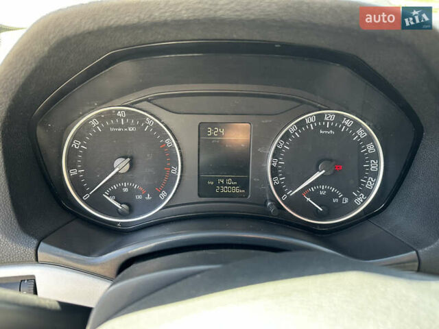 Шкода Октавия, объемом двигателя 1.8 л и пробегом 230 тыс. км за 7000 $, фото 23 на Automoto.ua