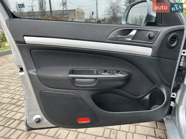 Шкода Октавия, объемом двигателя 1.6 л и пробегом 178 тыс. км за 8700 $, фото 25 на Automoto.ua