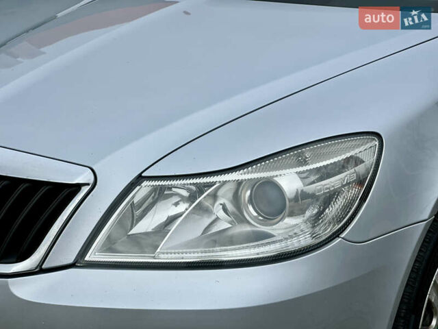 Шкода Октавия, объемом двигателя 1.6 л и пробегом 178 тыс. км за 8700 $, фото 18 на Automoto.ua