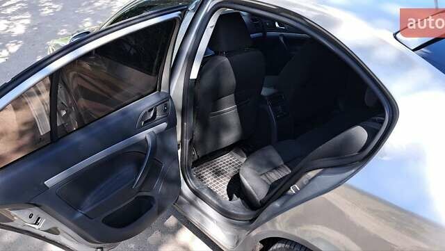 Шкода Октавия, объемом двигателя 1.8 л и пробегом 241 тыс. км за 7500 $, фото 9 на Automoto.ua
