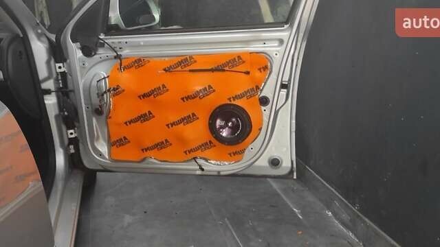 Шкода Октавия, объемом двигателя 1.6 л и пробегом 264 тыс. км за 7800 $, фото 14 на Automoto.ua
