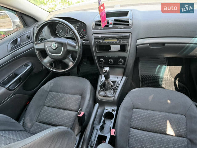Шкода Октавия, объемом двигателя 1.9 л и пробегом 250 тыс. км за 6700 $, фото 6 на Automoto.ua