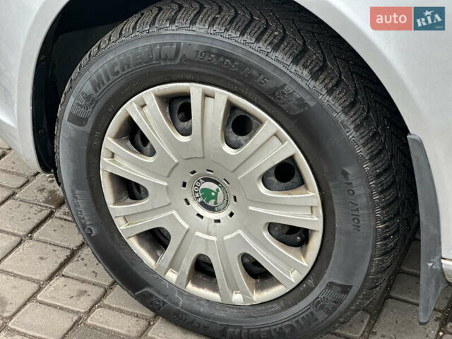 Шкода Октавия, объемом двигателя 1.6 л и пробегом 178 тыс. км за 8700 $, фото 14 на Automoto.ua