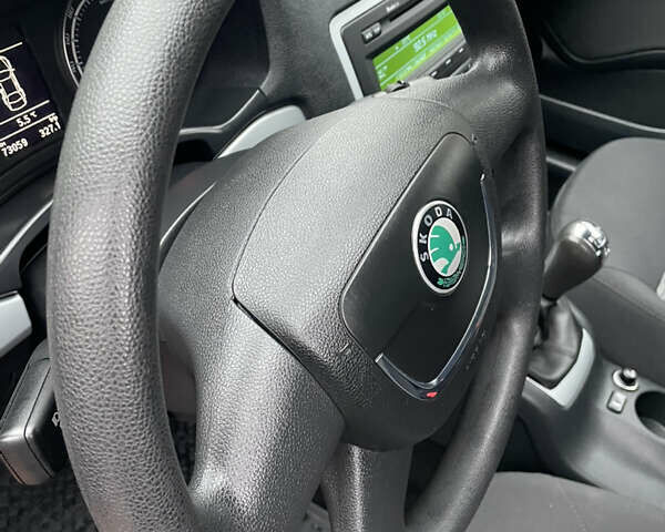 Шкода Октавія, об'ємом двигуна 1.8 л та пробігом 76 тис. км за 9800 $, фото 23 на Automoto.ua