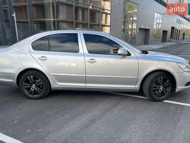 Шкода Октавия, объемом двигателя 1.6 л и пробегом 196 тыс. км за 8900 $, фото 2 на Automoto.ua