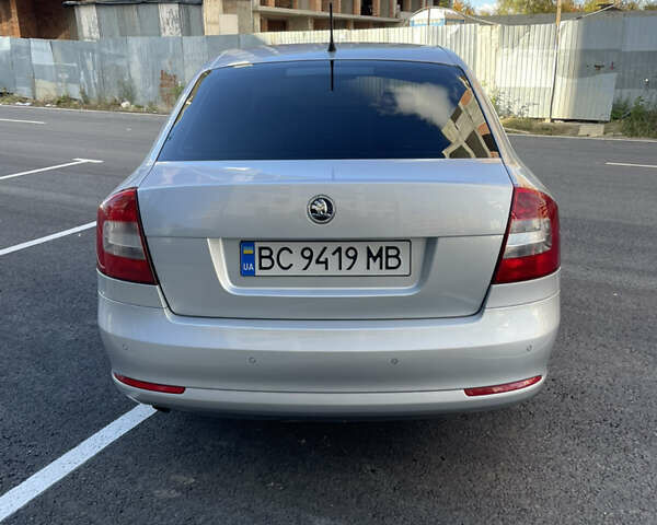 Шкода Октавия, объемом двигателя 1.6 л и пробегом 196 тыс. км за 8900 $, фото 4 на Automoto.ua