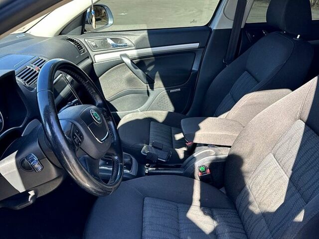 Шкода Октавия, объемом двигателя 12 л и пробегом 156 тыс. км за 8600 $, фото 12 на Automoto.ua