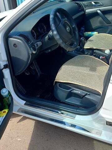 Шкода Октавія, об'ємом двигуна 1.8 л та пробігом 166 тис. км за 8000 $, фото 8 на Automoto.ua