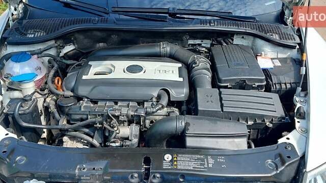 Шкода Октавія, об'ємом двигуна 1.8 л та пробігом 166 тис. км за 8000 $, фото 5 на Automoto.ua