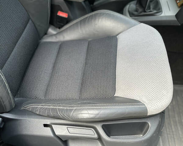 Шкода Октавия, объемом двигателя 0 л и пробегом 100 тыс. км за 15000 $, фото 5 на Automoto.ua