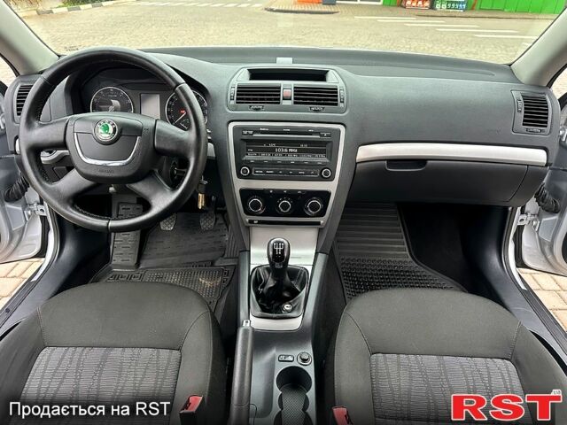 Шкода Октавія, об'ємом двигуна 1.6 л та пробігом 221 тис. км за 7600 $, фото 13 на Automoto.ua