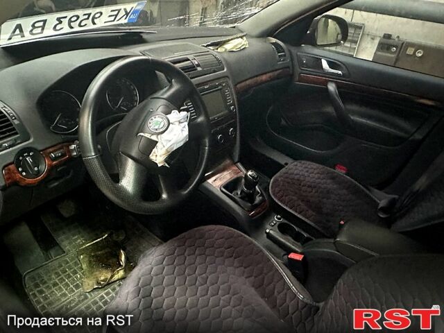 Шкода Октавія, об'ємом двигуна 1.6 л та пробігом 180 тис. км за 2800 $, фото 4 на Automoto.ua