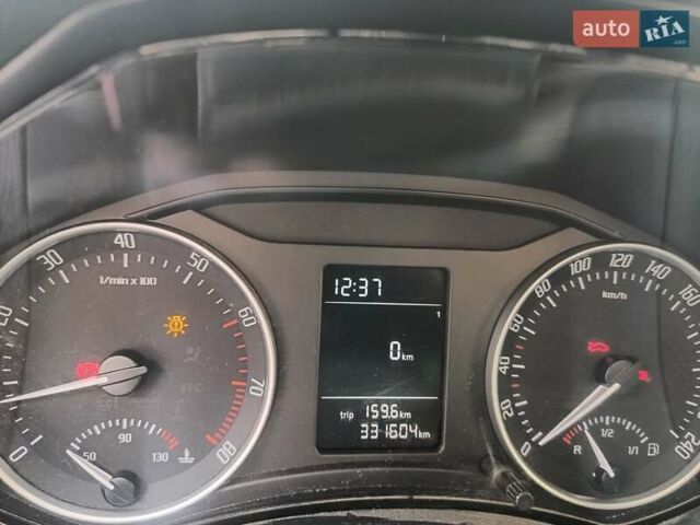 Шкода Октавия, объемом двигателя 1.6 л и пробегом 331 тыс. км за 7000 $, фото 2 на Automoto.ua