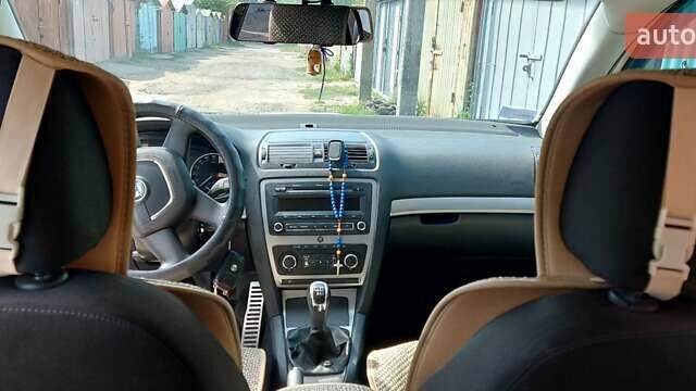 Шкода Октавія, об'ємом двигуна 1.8 л та пробігом 166 тис. км за 8000 $, фото 6 на Automoto.ua