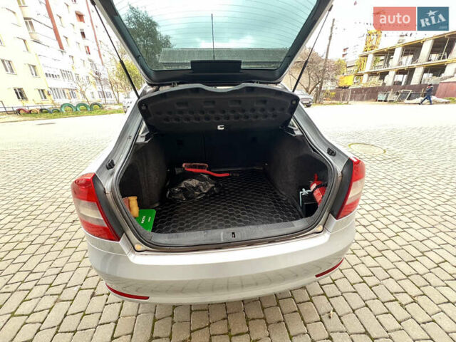 Шкода Октавия, объемом двигателя 1.6 л и пробегом 273 тыс. км за 7300 $, фото 7 на Automoto.ua