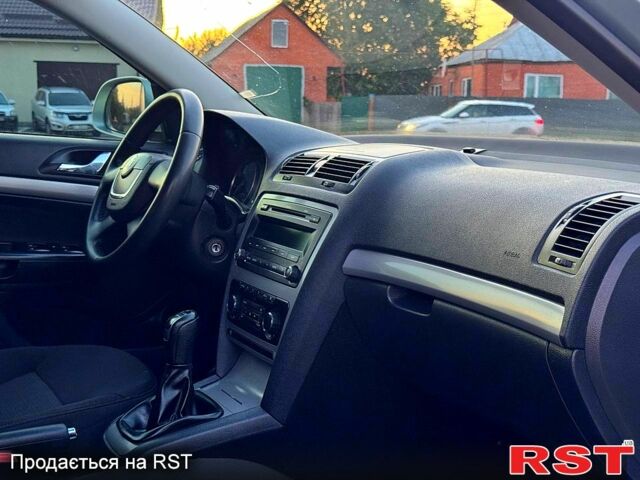 Шкода Октавия, объемом двигателя 1.8 л и пробегом 172 тыс. км за 7250 $, фото 6 на Automoto.ua