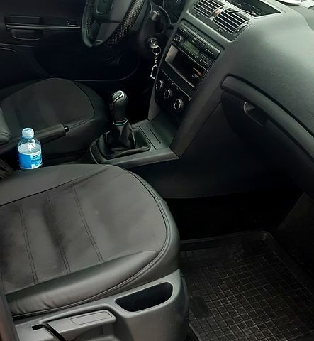 Шкода Октавия, объемом двигателя 1.4 л и пробегом 150 тыс. км за 7350 $, фото 9 на Automoto.ua