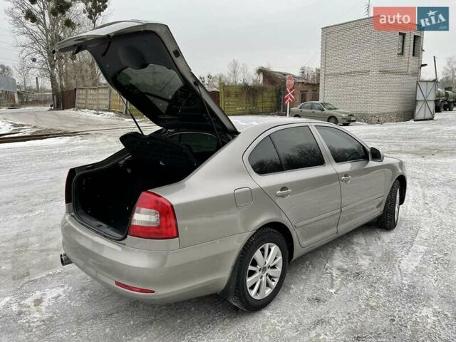 Шкода Октавия, объемом двигателя 1.8 л и пробегом 170 тыс. км за 8250 $, фото 4 на Automoto.ua