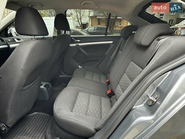 Шкода Октавия, объемом двигателя 1.6 л и пробегом 112 тыс. км за 8700 $, фото 9 на Automoto.ua