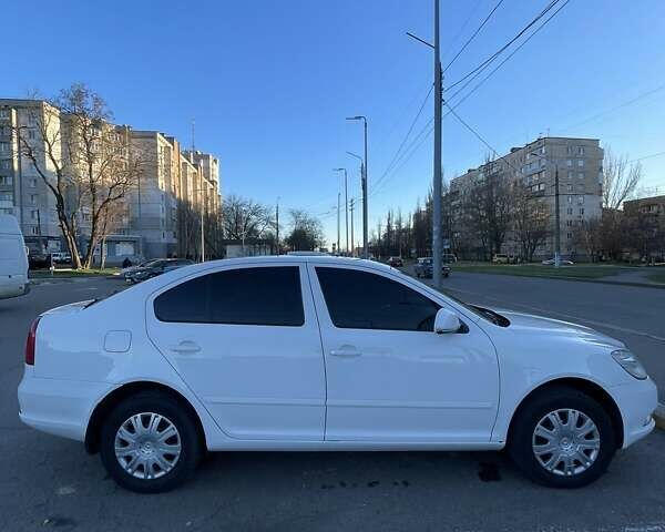 Шкода Октавия, объемом двигателя 1.8 л и пробегом 220 тыс. км за 8700 $, фото 6 на Automoto.ua