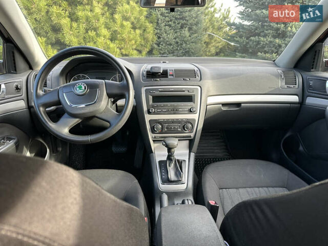 Шкода Октавія, об'ємом двигуна 1.8 л та пробігом 217 тис. км за 9300 $, фото 10 на Automoto.ua