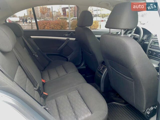 Шкода Октавія, об'ємом двигуна 1.8 л та пробігом 175 тис. км за 7950 $, фото 10 на Automoto.ua