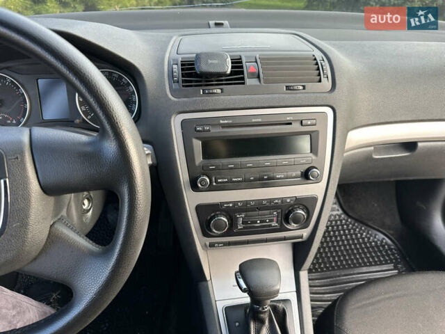 Шкода Октавія, об'ємом двигуна 1.8 л та пробігом 217 тис. км за 9300 $, фото 14 на Automoto.ua
