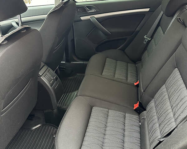 Шкода Октавия, объемом двигателя 1.8 л и пробегом 72 тыс. км за 12000 $, фото 13 на Automoto.ua