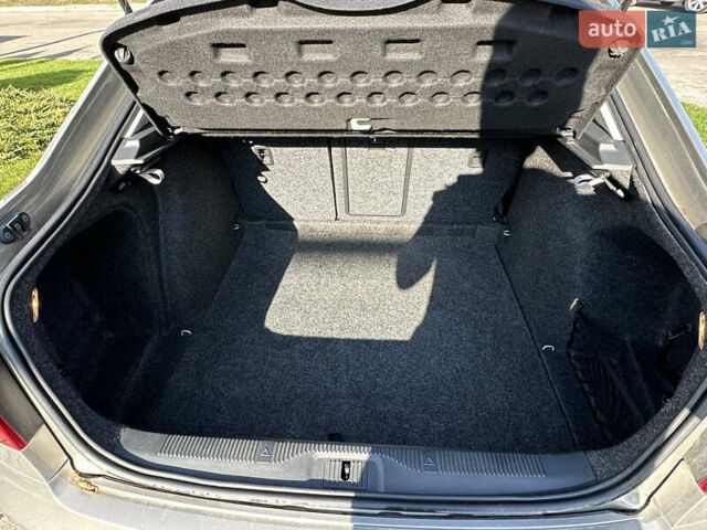 Шкода Октавія, об'ємом двигуна 0 л та пробігом 245 тис. км за 8200 $, фото 8 на Automoto.ua