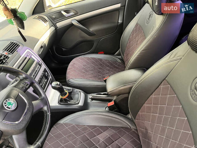 Шкода Октавия, объемом двигателя 1.8 л и пробегом 202 тыс. км за 9200 $, фото 13 на Automoto.ua