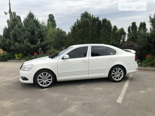 Шкода Октавия, объемом двигателя 2 л и пробегом 62 тыс. км за 16000 $, фото 1 на Automoto.ua