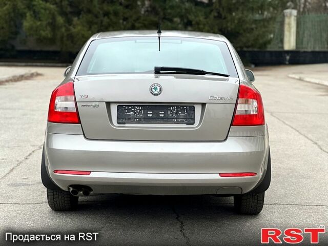 Шкода Октавия, объемом двигателя 18 л и пробегом 95 тыс. км за 9300 $, фото 7 на Automoto.ua