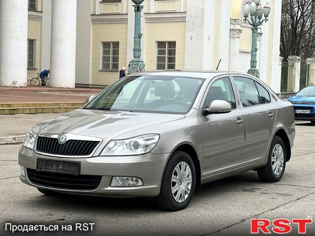 Шкода Октавия, объемом двигателя 18 л и пробегом 95 тыс. км за 9300 $, фото 5 на Automoto.ua
