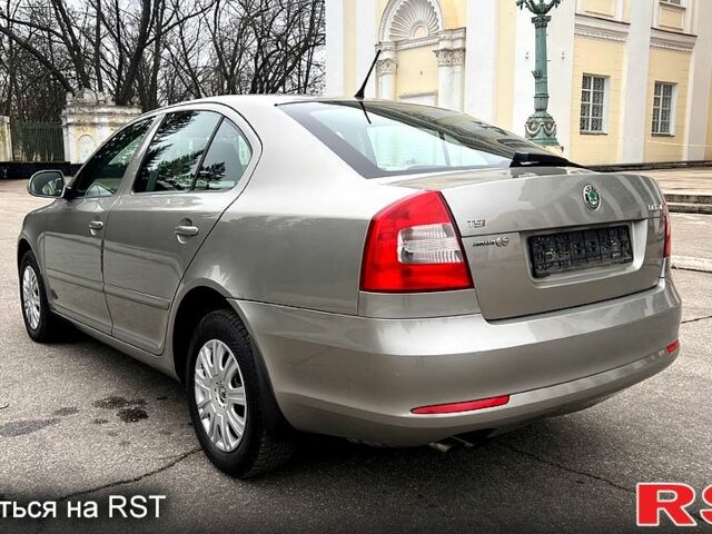 Шкода Октавия, объемом двигателя 18 л и пробегом 95 тыс. км за 9300 $, фото 1 на Automoto.ua