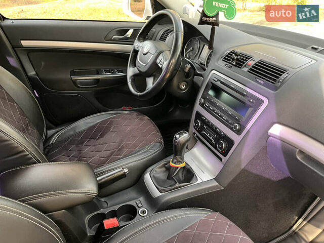 Шкода Октавия, объемом двигателя 1.8 л и пробегом 202 тыс. км за 9200 $, фото 19 на Automoto.ua