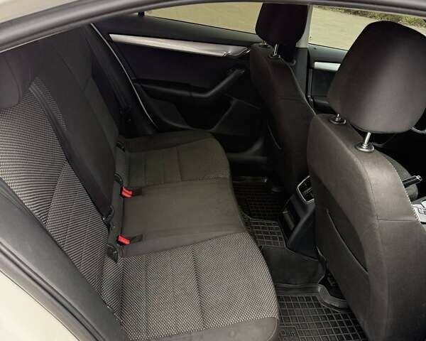 Шкода Октавія, об'ємом двигуна 1.4 л та пробігом 242 тис. км за 9500 $, фото 8 на Automoto.ua