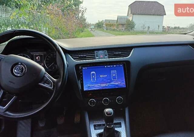 Шкода Октавія, об'ємом двигуна 2 л та пробігом 256 тис. км за 10000 $, фото 7 на Automoto.ua