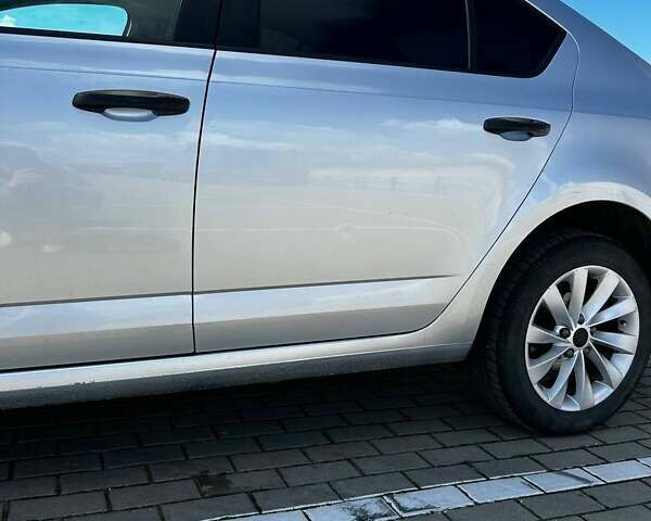Шкода Октавия, объемом двигателя 1.6 л и пробегом 298 тыс. км за 9499 $, фото 16 на Automoto.ua