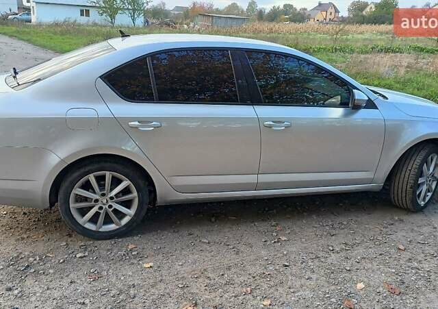 Шкода Октавія, об'ємом двигуна 2 л та пробігом 256 тис. км за 10000 $, фото 3 на Automoto.ua