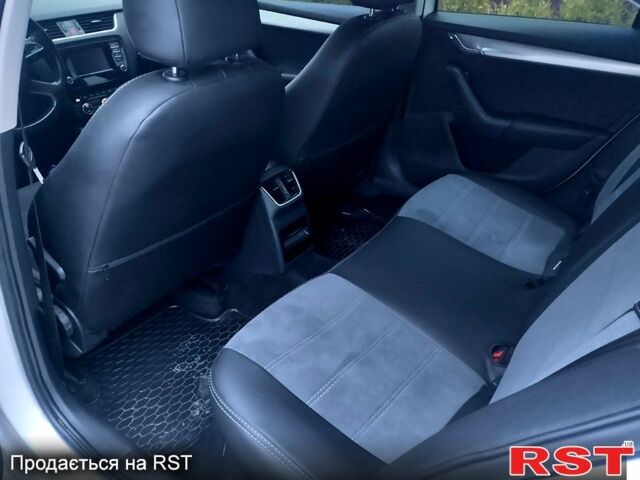 Шкода Октавия, объемом двигателя 2 л и пробегом 278 тыс. км за 11700 $, фото 12 на Automoto.ua