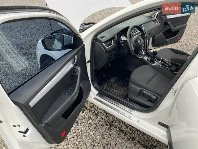 Шкода Октавия, объемом двигателя 1.6 л и пробегом 365 тыс. км за 10300 $, фото 1 на Automoto.ua