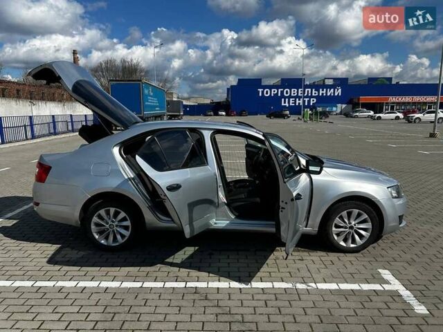 Шкода Октавия, объемом двигателя 1.6 л и пробегом 298 тыс. км за 9499 $, фото 3 на Automoto.ua