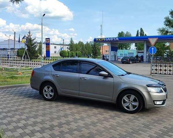 Шкода Октавия, объемом двигателя 1.8 л и пробегом 174 тыс. км за 9900 $, фото 5 на Automoto.ua