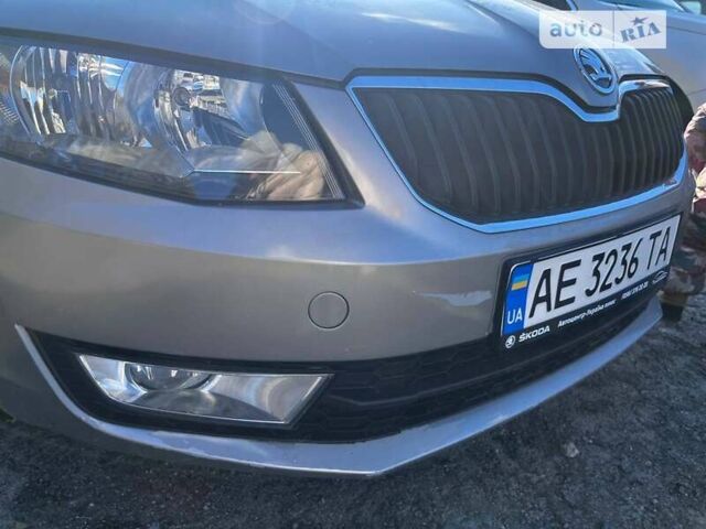 Шкода Октавия, объемом двигателя 1.6 л и пробегом 105 тыс. км за 14000 $, фото 1 на Automoto.ua