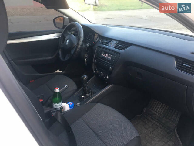 Шкода Октавия, объемом двигателя 1.6 л и пробегом 239 тыс. км за 9000 $, фото 5 на Automoto.ua