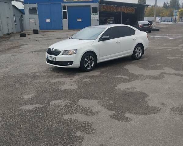 Шкода Октавия 2014 в Запорожье на Automoto.ua Шкода Октавия, объемом двигателя 2 л и пробегом 315 тыс. км за 11700 $, фото 21 на Automoto.ua