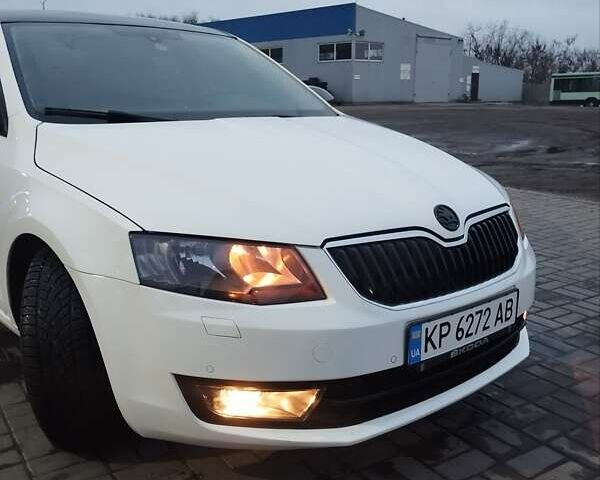 Шкода Октавия 2014 в Запорожье на Automoto.ua Шкода Октавия, объемом двигателя 2 л и пробегом 315 тыс. км за 11700 $, фото 46 на Automoto.ua
